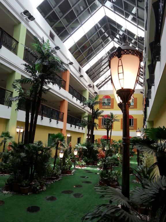 Td Plaza Hotel Kota Kinabalu Exterior foto